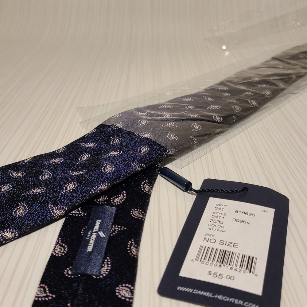 Purple Paisley 100% Silk Tie Daniel Hechter